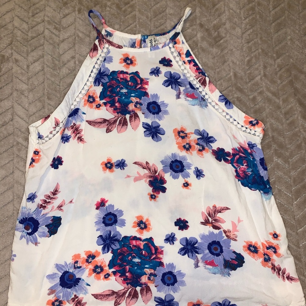 Mudd Sleeveless Floral Top